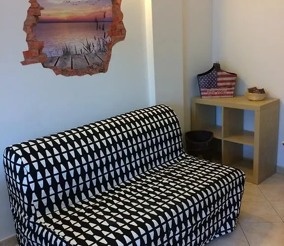 Casaretto Near Hospital Gaslini 아파트 *